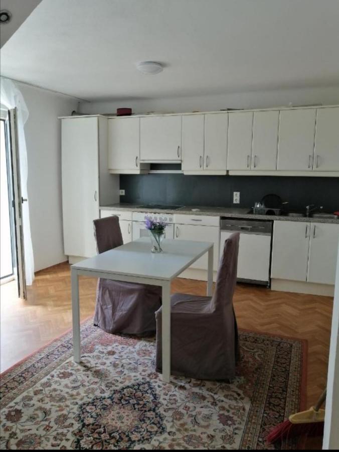 Apartgraz Buitenkant foto