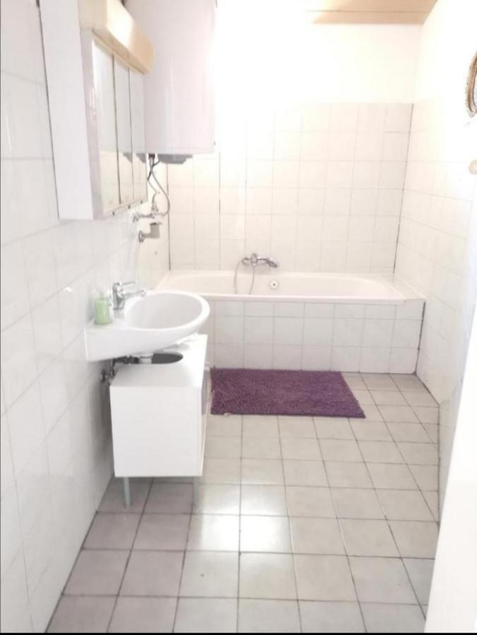Apartgraz Buitenkant foto